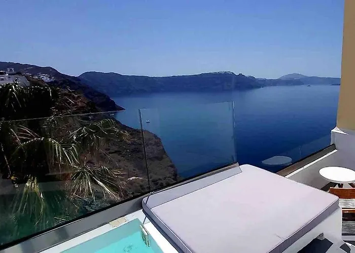 La Petite Suite In Oia -Volcano View